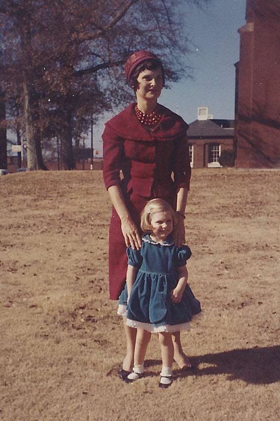 01 Mod Elizabeth & Me circa 1963